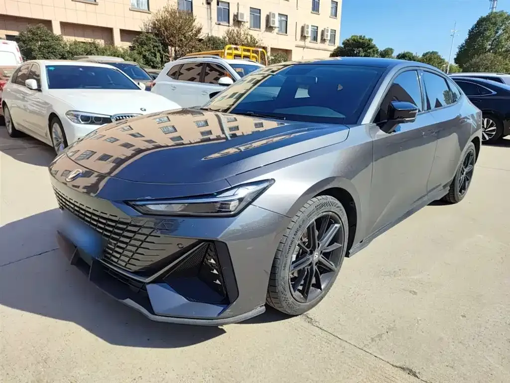 Changan UNI-V 2023 из CN, фото 1