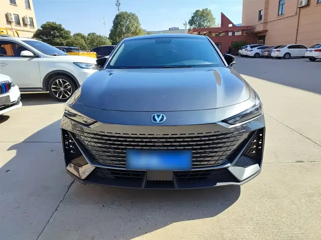 Changan UNI-V 2023 из CN, фото 3