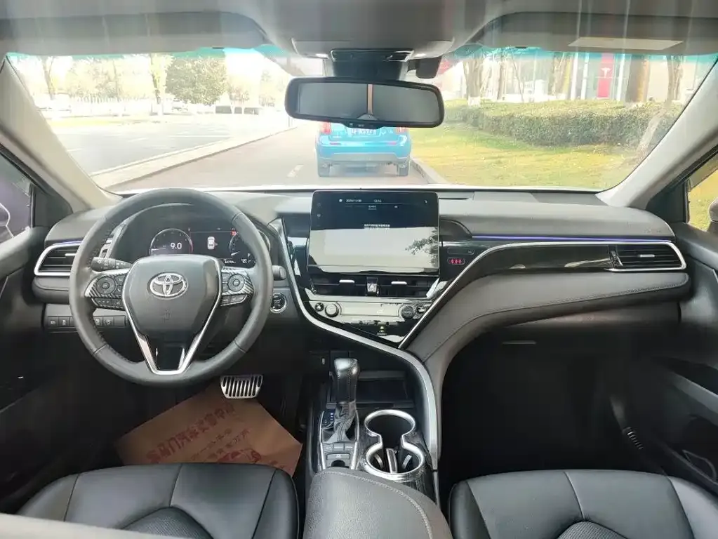 Toyota Camry 2022 из CN, фото 5