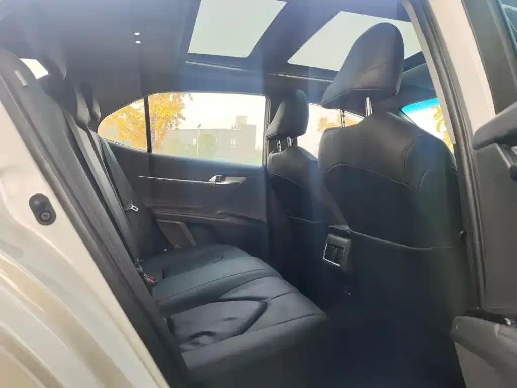 Toyota Camry 2022 из CN, фото 9