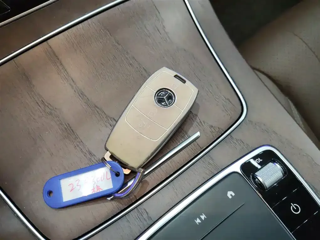 Mercedes-Benz E-Class 2023 из CN, фото 9