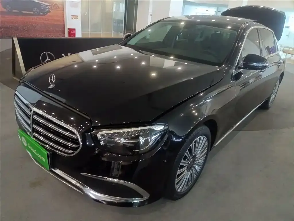 Mercedes-Benz E-Class 2023 из CN, фото 2