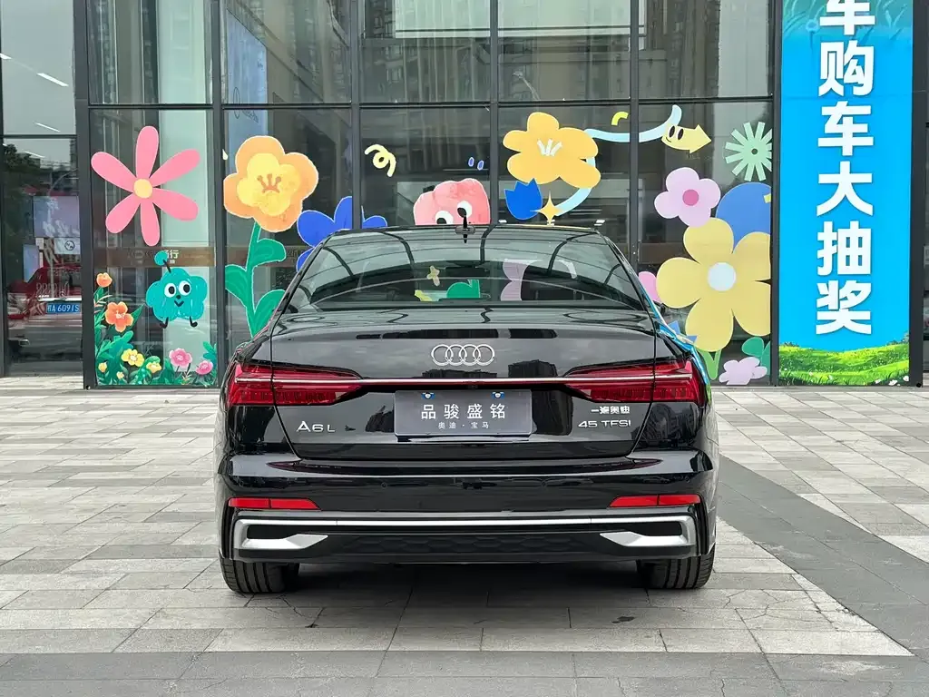 Audi A6L 2024 из CN, фото 4
