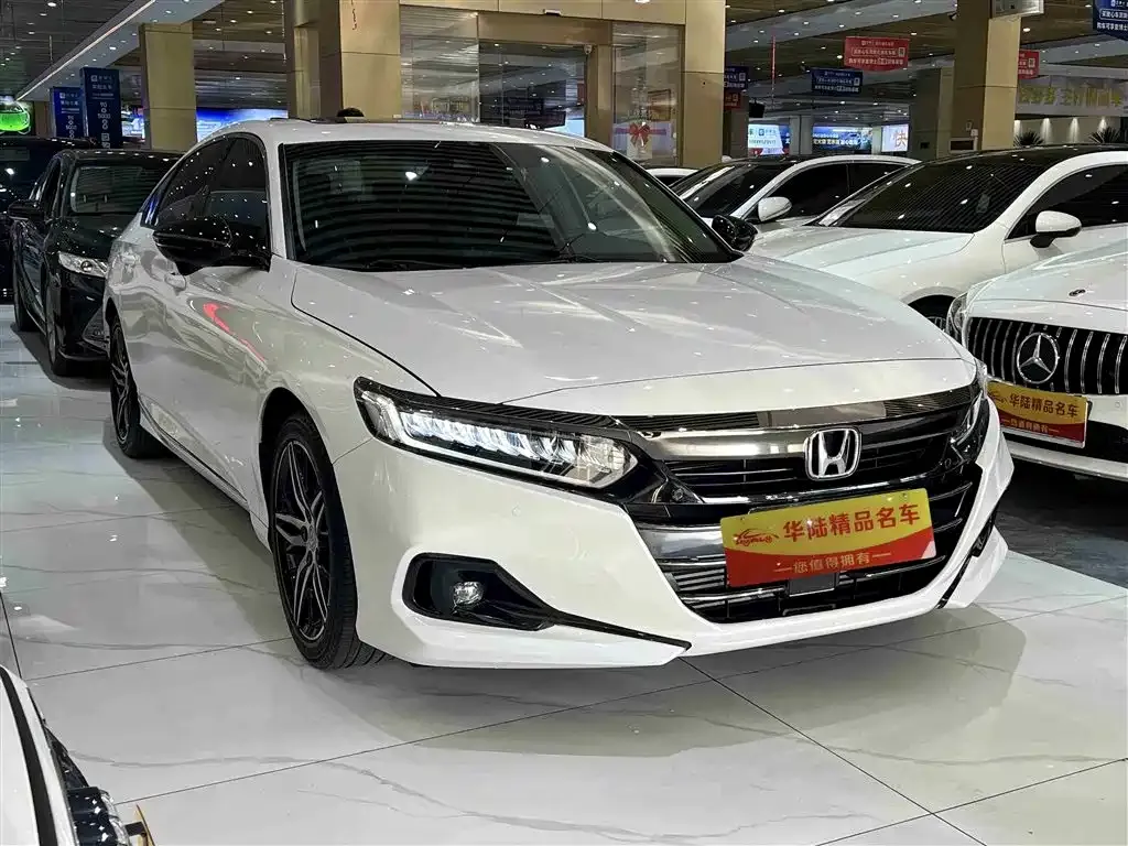 Honda Accord 2023 из CN, фото 3