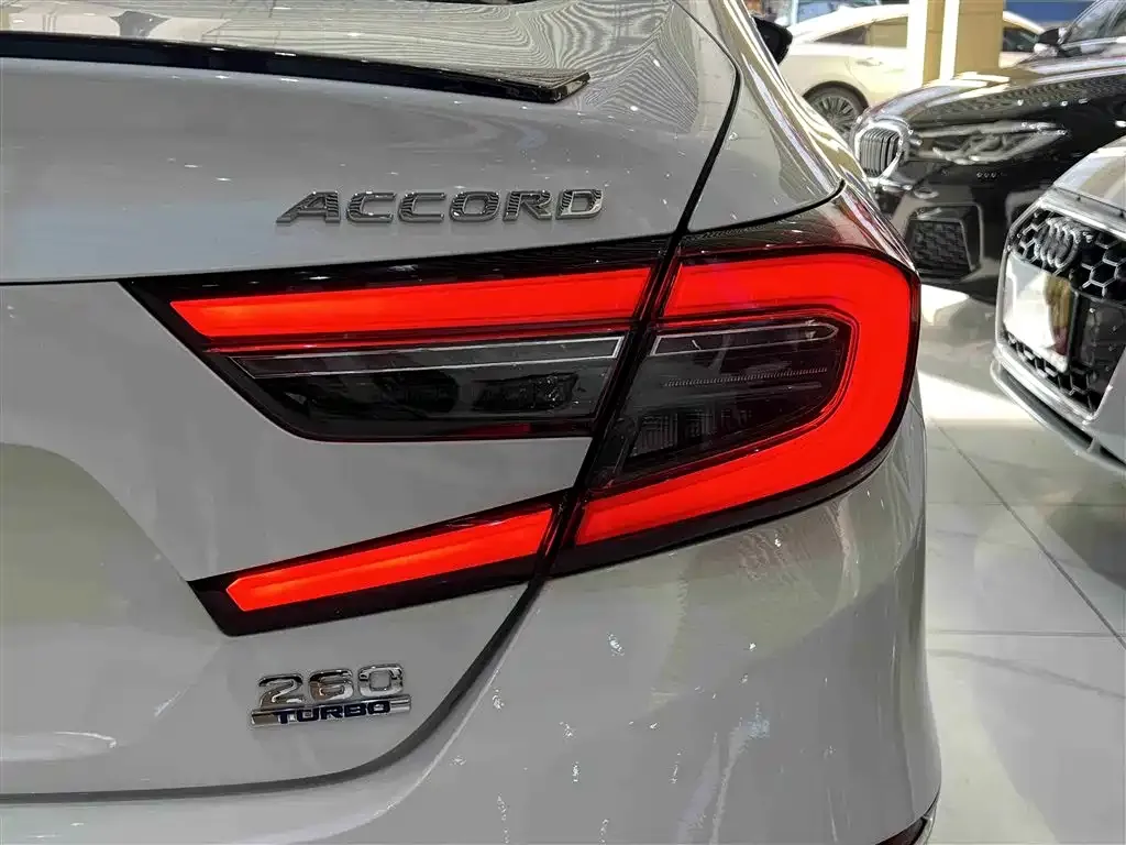 Honda Accord 2023 из CN, фото 7