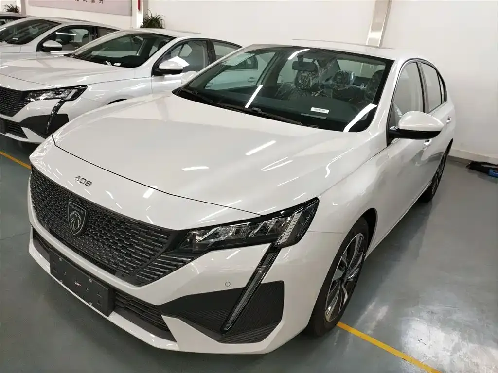 Peugeot 408 2025 из CN, фото 2