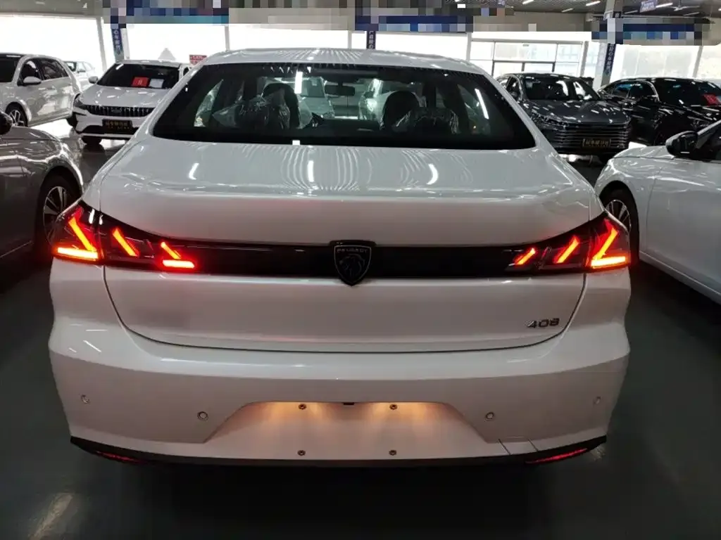 Peugeot 408 2025 из CN, фото 6