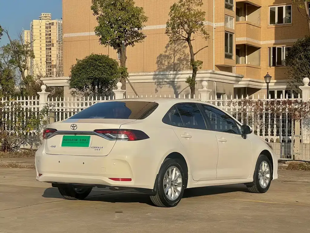 Toyota Corolla 2022 из CN, фото 7