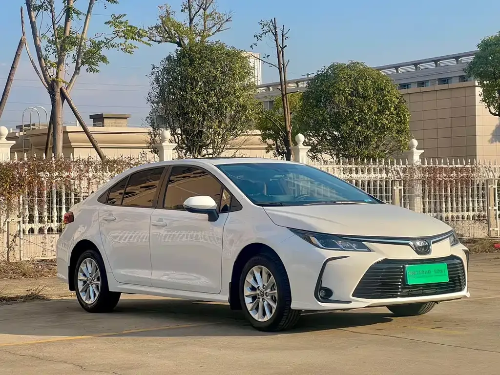Toyota Corolla 2022 из CN, фото 9
