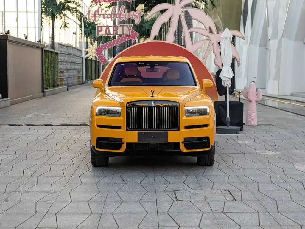 Rolls-Royce Cullinan 2024 из CN, фото 2