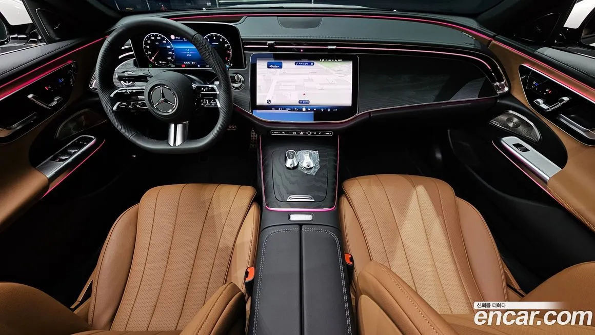 Mercedes-Benz E-Class — фото 7