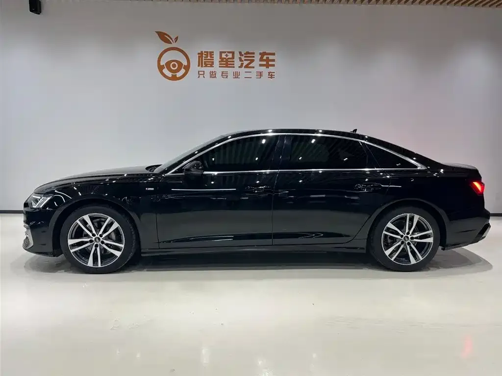 Audi A6L 2024 из CN, фото 3