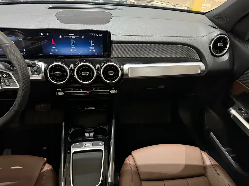 Mercedes-Benz GLB 2023 из CN, фото 9