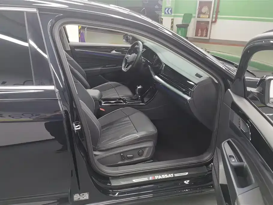 Volkswagen Passat 2022 из CN, фото 8