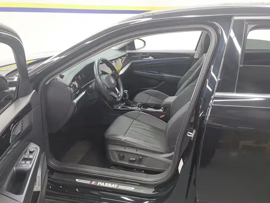 Volkswagen Passat 2022 из CN, фото 9