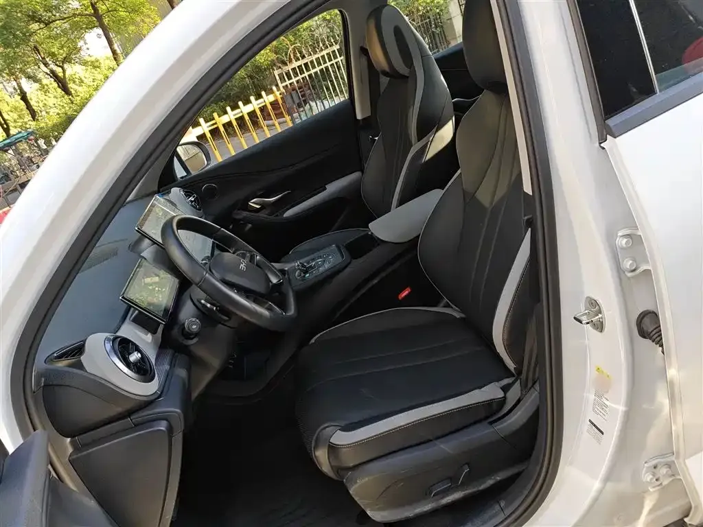 BYD Seal 05 DM-i 2025 из CN, фото 8
