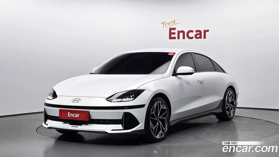 Hyundai Ioniq6 — фото 1