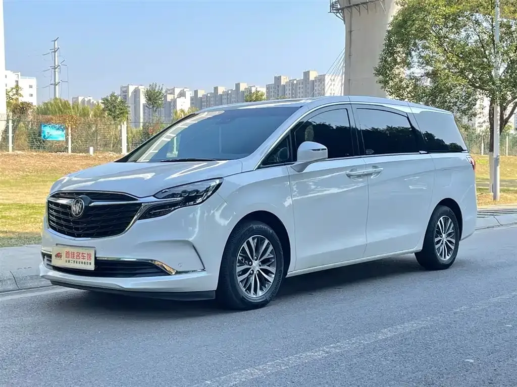 Buick GL8 2022 из CN, фото 1