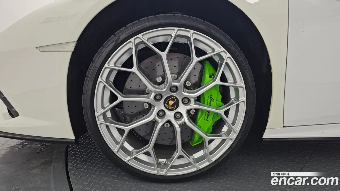 Lamborghini Huracan 2022 из KR, фото 5