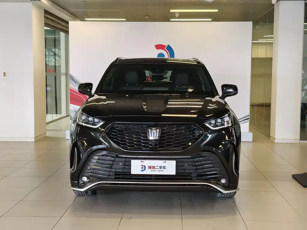 Toyota Crown Kluger 2021 из CN, фото 2