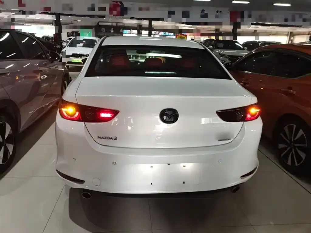 Mazda 3 Axela 2021 из CN, фото 6