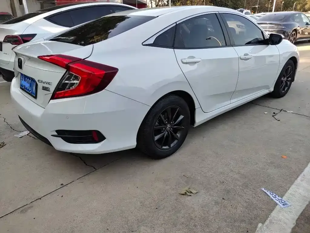 Honda Civic 2021 из CN, фото 10