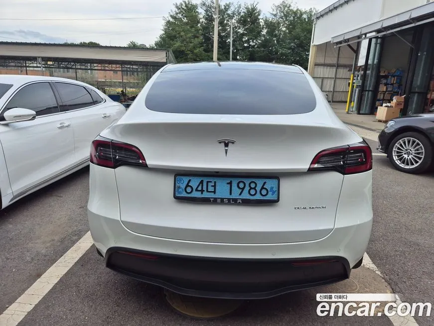 Tesla Model Y 2022 из KR, фото 4