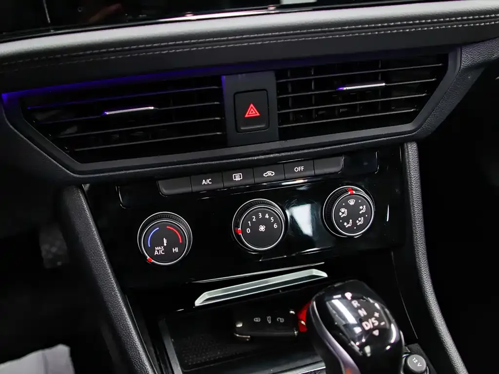 Volkswagen Sagitar 2021 из CN, фото 9