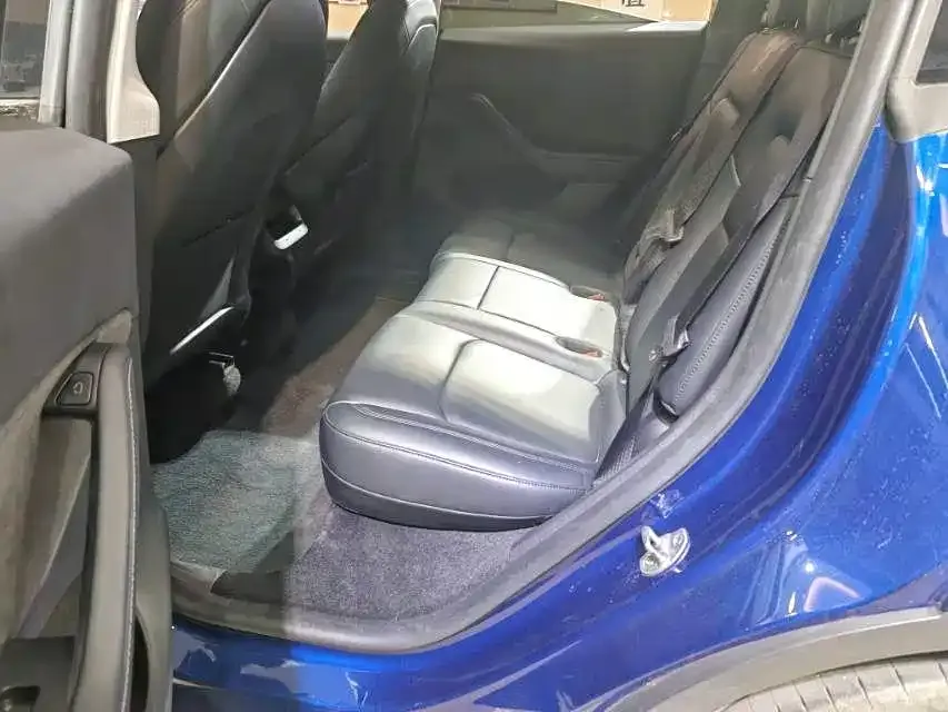 Tesla Model Y 2024 из CN, фото 4