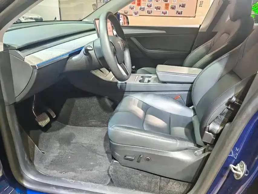 Tesla Model Y 2024 из CN, фото 7