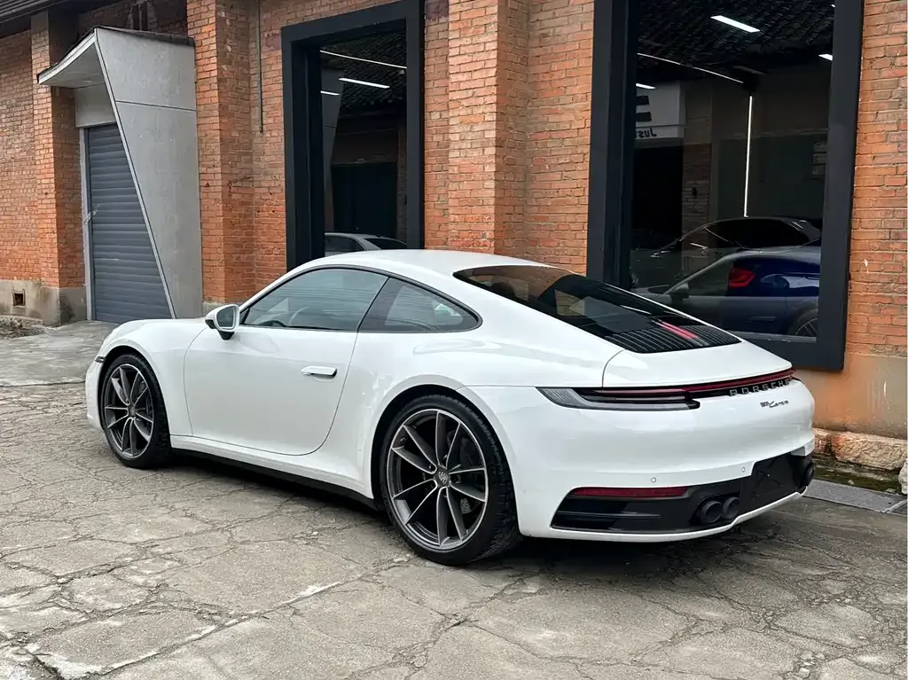Porsche 911 2023 из CN, фото 2