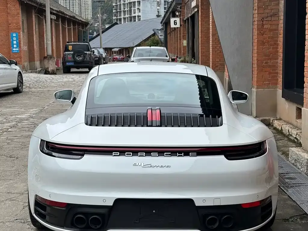 Porsche 911 2023 из CN, фото 3
