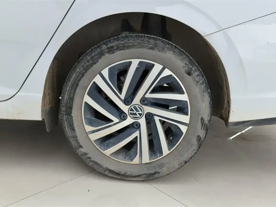 Volkswagen Lavida 2023 из CN, фото 6