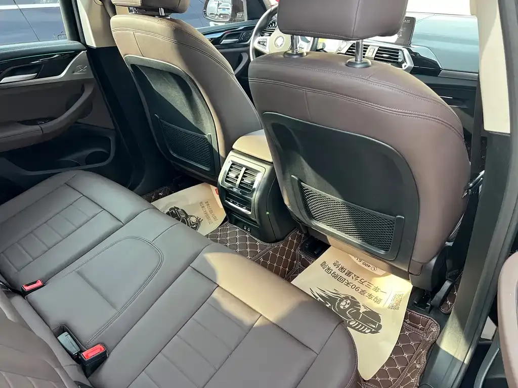 BMW X3 2024 из CN, фото 7