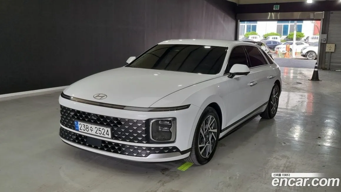 Hyundai Grandeur 2023 из KR, фото 1