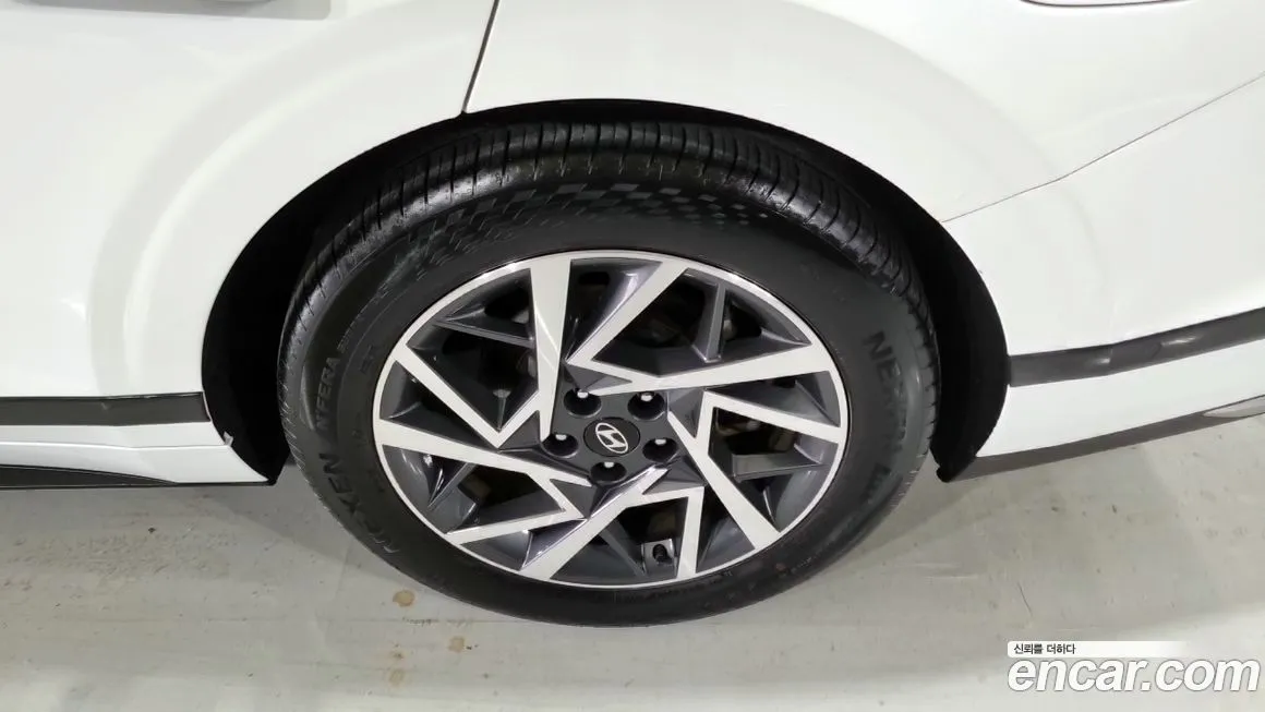 Hyundai Grandeur 2023 из KR, фото 5