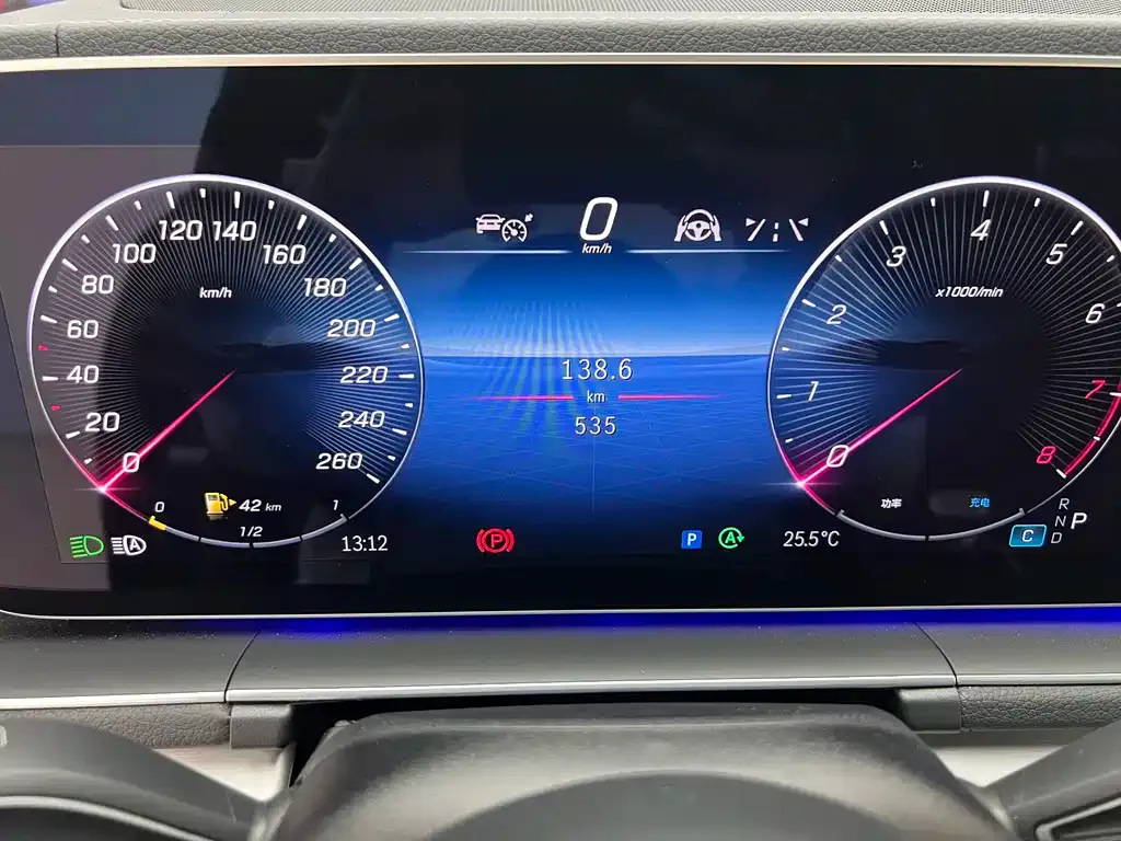 Mercedes-Benz GLE Coupe 2025 из CN, фото 3