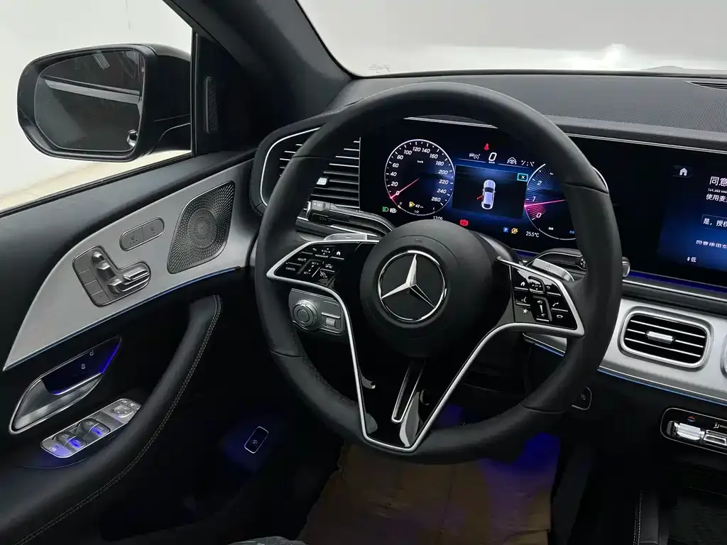 Mercedes-Benz GLE Coupe 2025 из CN, фото 7