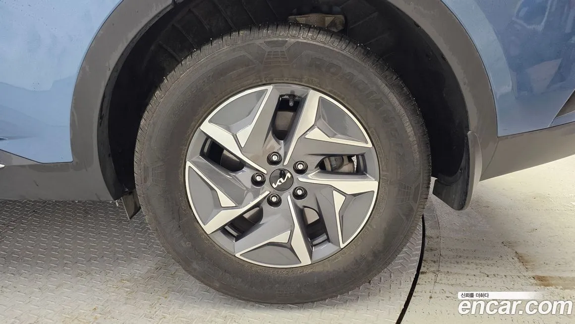 Kia Sorento — фото 5