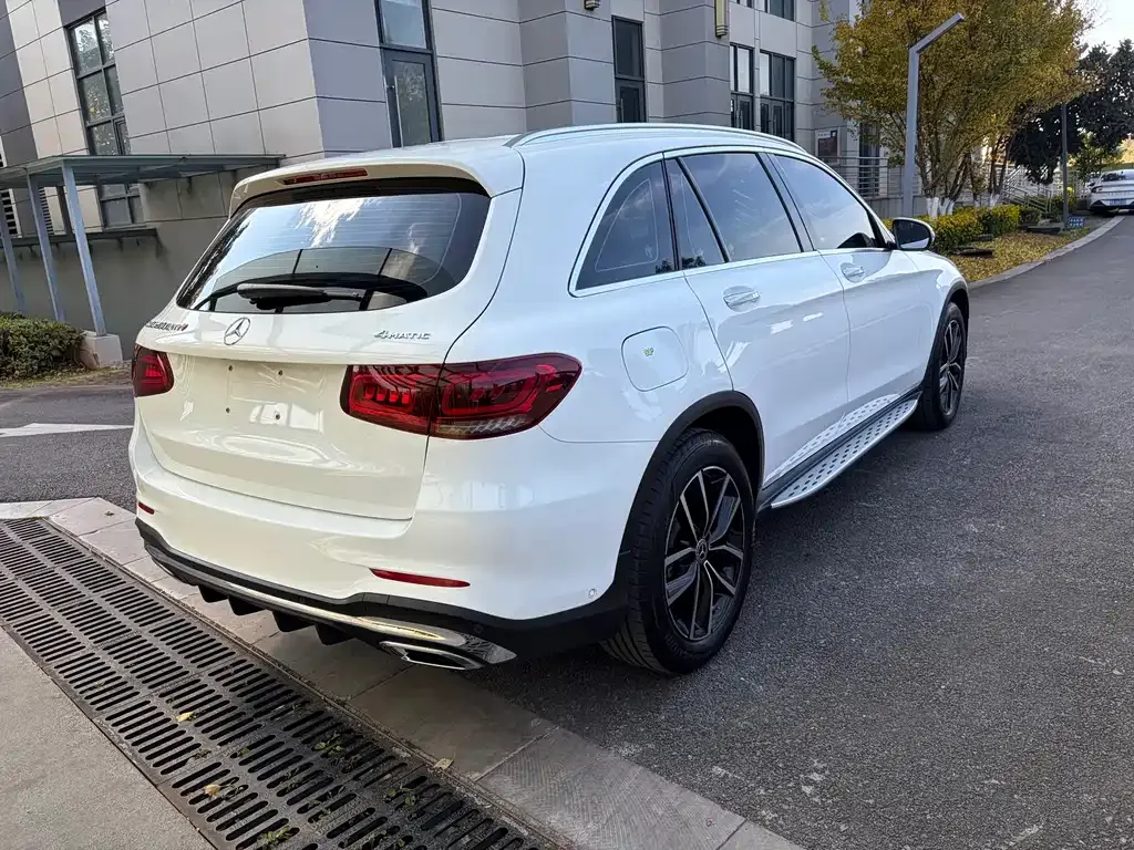 Mercedes-Benz GLC — фото 4