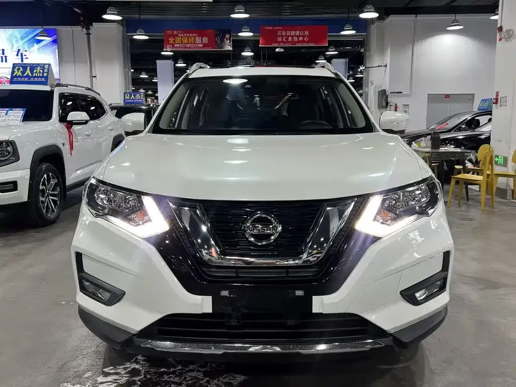 Nissan X-Trail 2024 из CN, фото 1