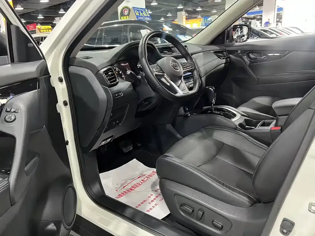 Nissan X-Trail 2024 из CN, фото 7
