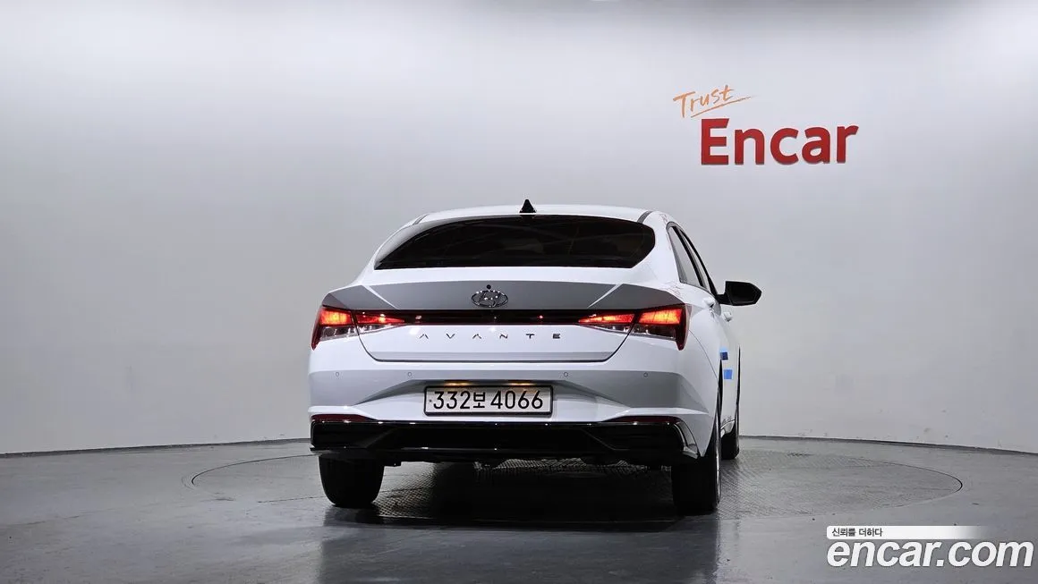 Hyundai AVANTE — фото 4