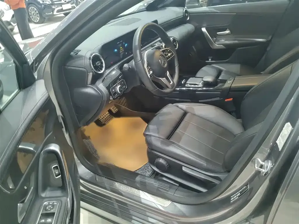 Mercedes-Benz A-Class 2021 из CN, фото 9
