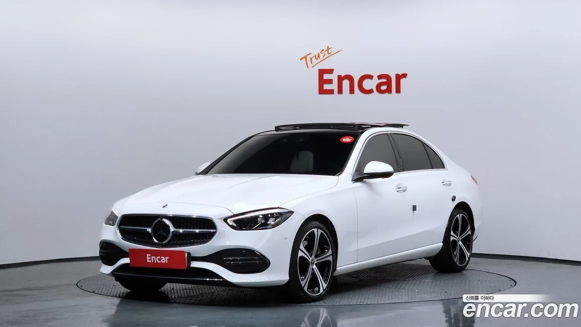 Mercedes-Benz C-Class — фото 1