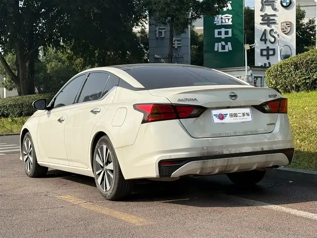 Nissan Teana 2023 из CN, фото 4