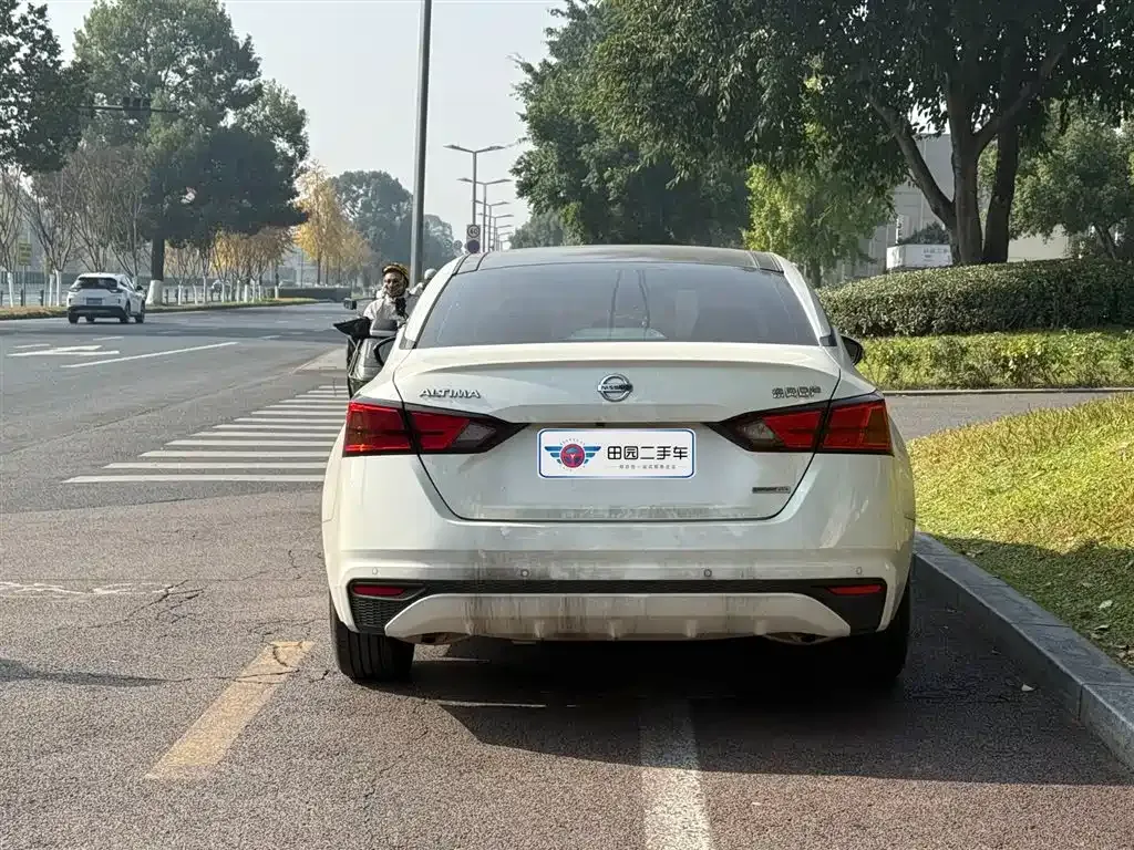 Nissan Teana 2023 из CN, фото 5