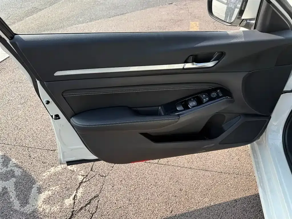 Nissan Teana 2023 из CN, фото 6