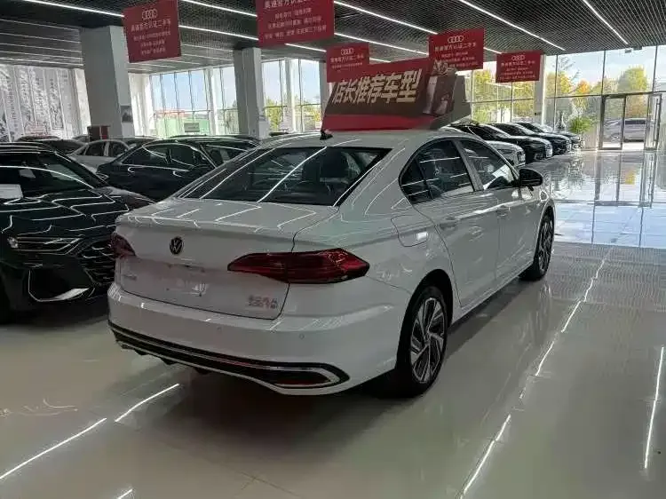 Volkswagen Bora 2025 из CN, фото 4