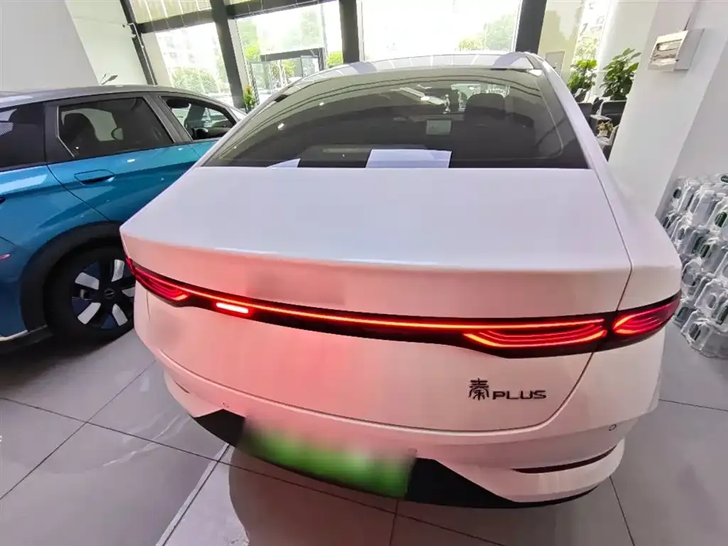 BYD Qin PLUS — фото 6